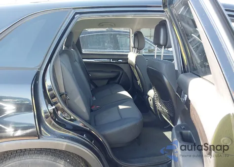 2012 Kia Sorento Lx из США, поврежденный, VIN 5XYKTDA60CG198040